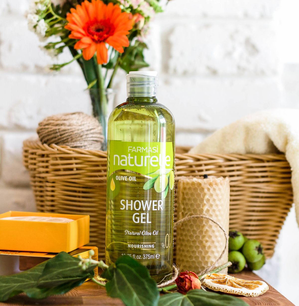 farmasi naturelle shower gel